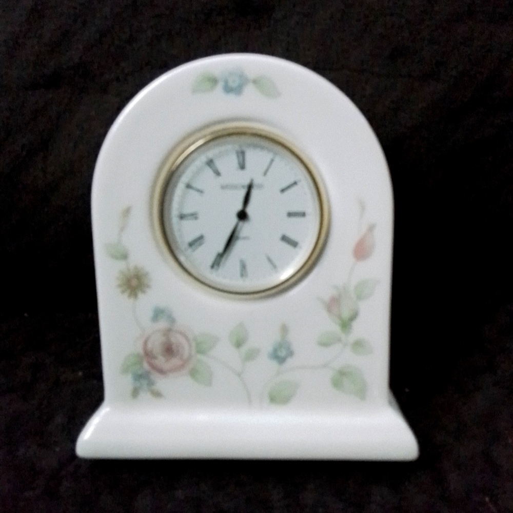 Small Wedgwood Bone China Rosehip Mantel Clock